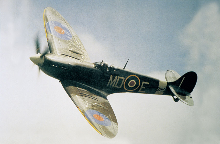 Flight Journal - Flight Journal | Elliptical Elegance – Flying and Evaluating the Seafire Mark III